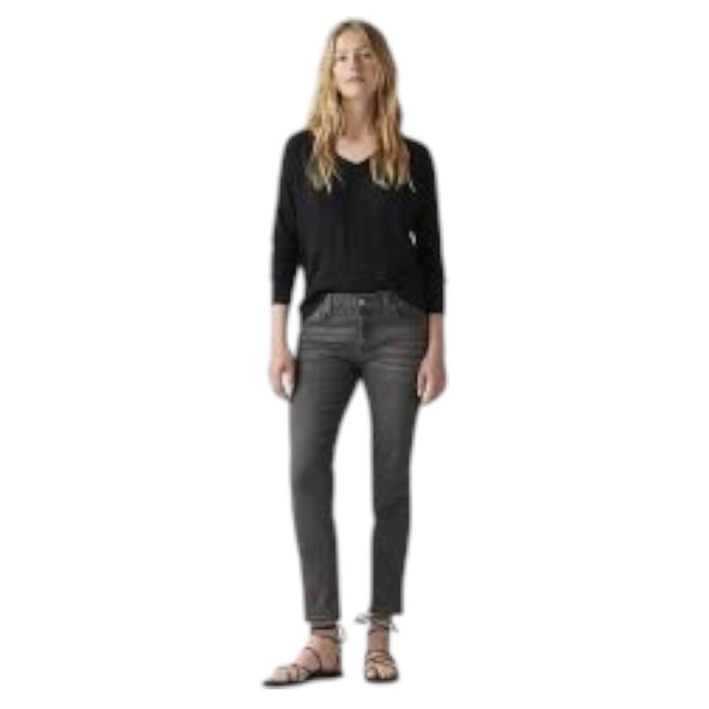 Levi's Boyfriend Mid Rise Jeans 30